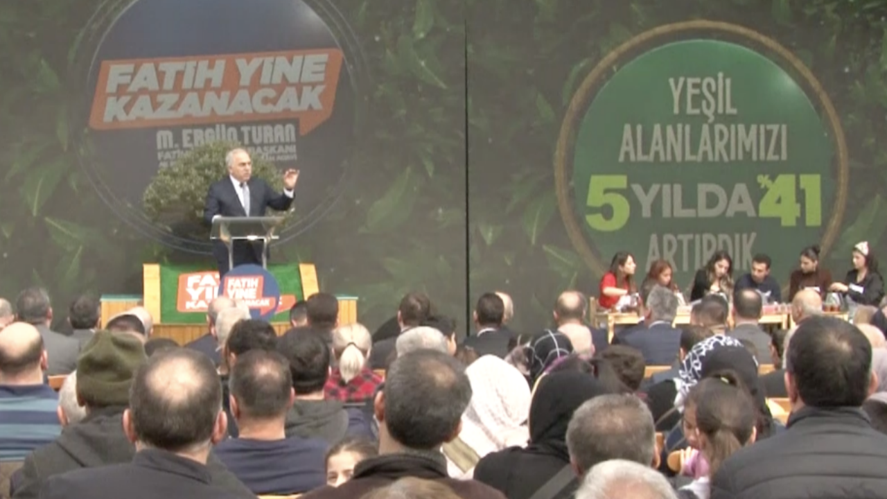 Tarihi Suriçi'ni saran yeşil kuşak!Bakan Özhaseki: Fatih Belediyesi çevre ve yeşil alan konusunda önemli çalışmalar yapıyor