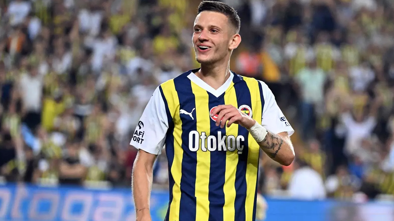 Fenerbahçe'de Trabzonspor maçında Sebastian Szymanski'ye özel görev
