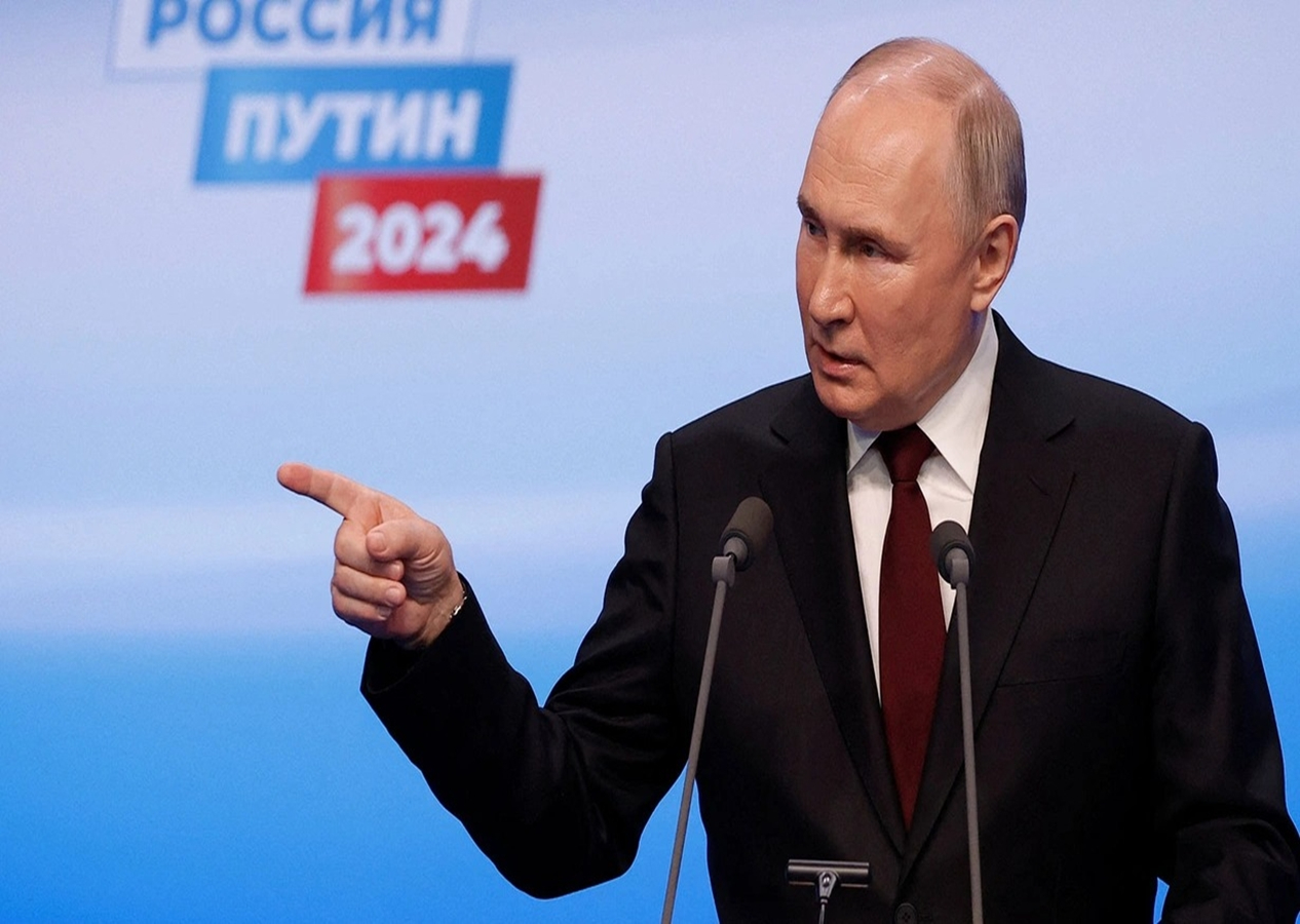 Rusya Devlet Başkanı Vladimir Putin, Rus halkına seslenerek teşekkür etti. Rus lider, "Ukrayna'daki NATO varlığı dünyayı 3. Dünya Savaşı'nın eşiğine getirebilir" ifadelerini kullandı