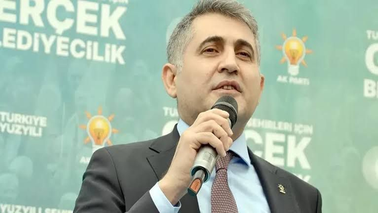 AK Parti Batman Belediye Başkan Adayı Adil Sebati Ceylan, yuva kuranlara "100 bin TL" destek sözü verdi