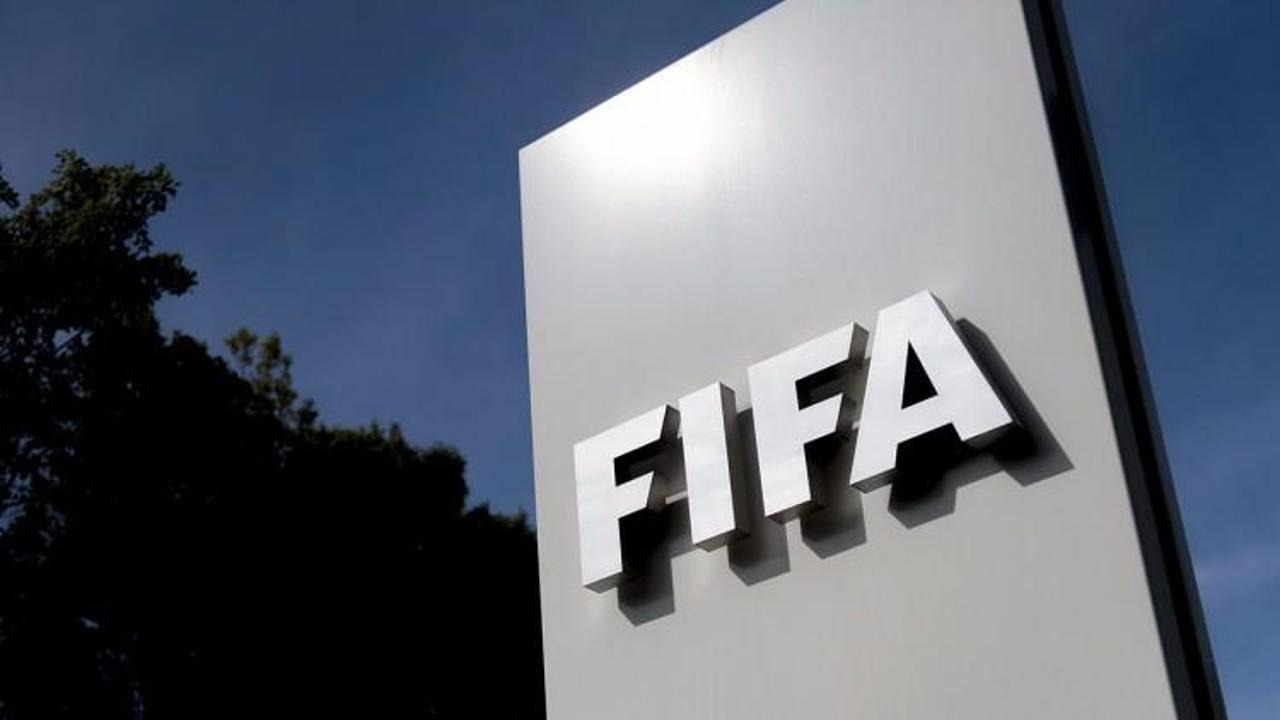 FIFA'dan 6 kulübe transfer yasağı
