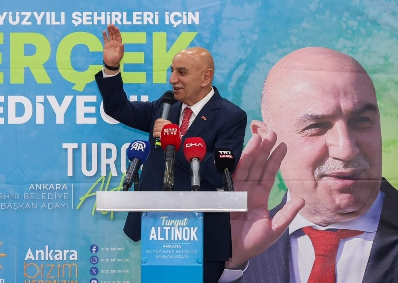 Turgut Altınok'tan sert sözler: Antalya’daki 600 dairenin tapusunu çıkartmayan namerttir!