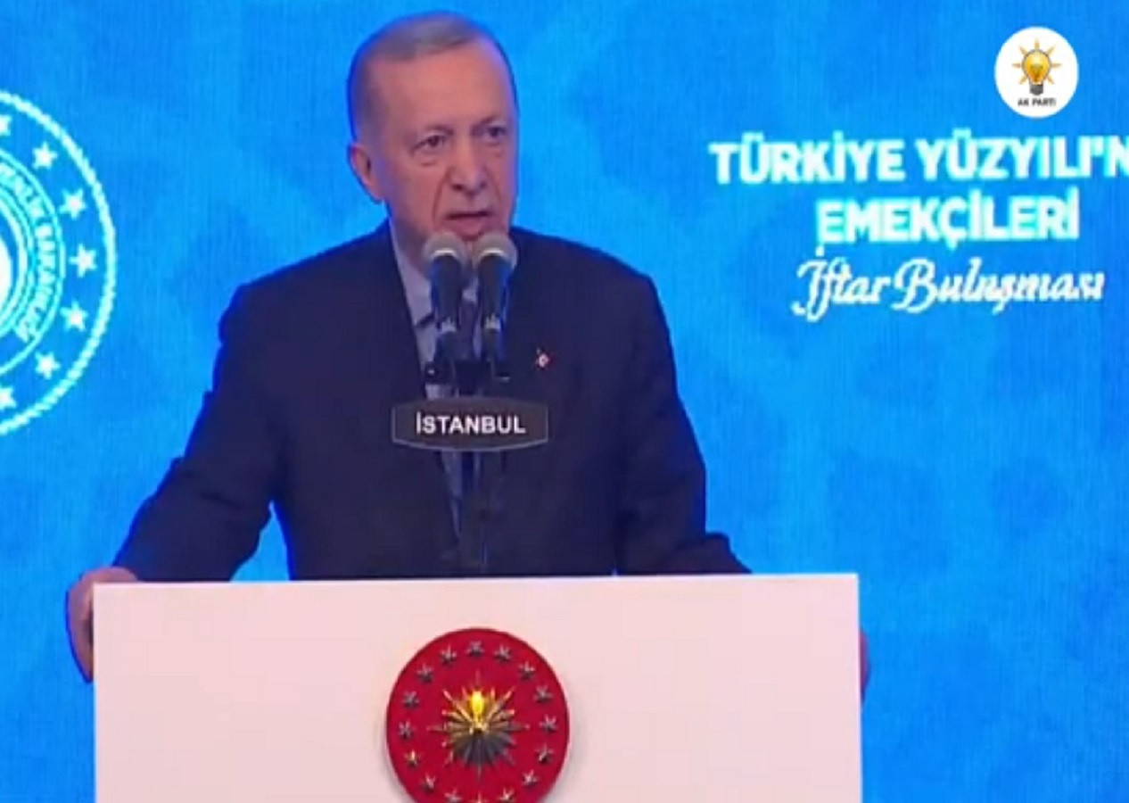 Cumhurbaşkanı Erdoğan açıkladı! Emekliye 3 ödeme birden verilecek! İşte tüm emeklilere verilecek ödemelerin detayları...