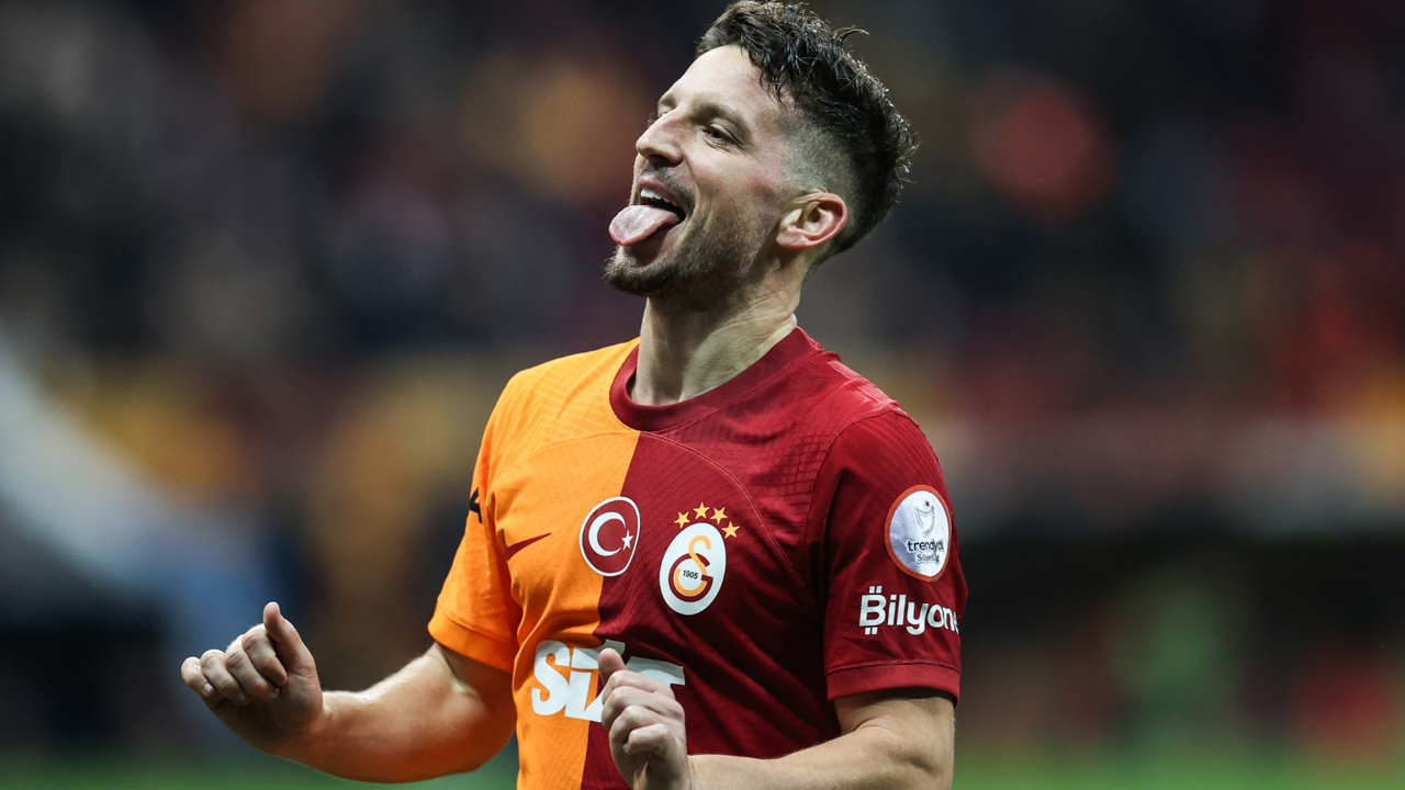 Sergio Oliveira'nın Okan Buruk'tan özür dilemesinde Dries Mertens etkisi olduğu ortaya çıktı