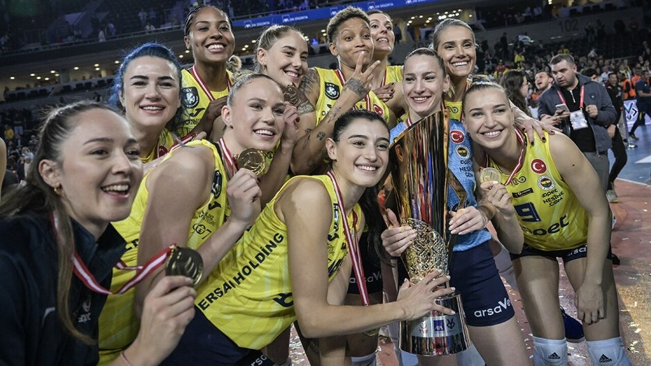 Fenerbahçe Opet 3 - 1 Eczacıbaşı Dynavit | Maçın sonucu