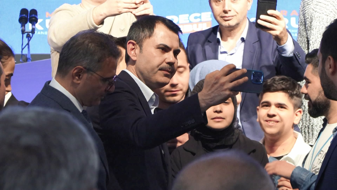 Murat Kurum: "İstanbul'da 39 ilçemizin tamamında olacağız"