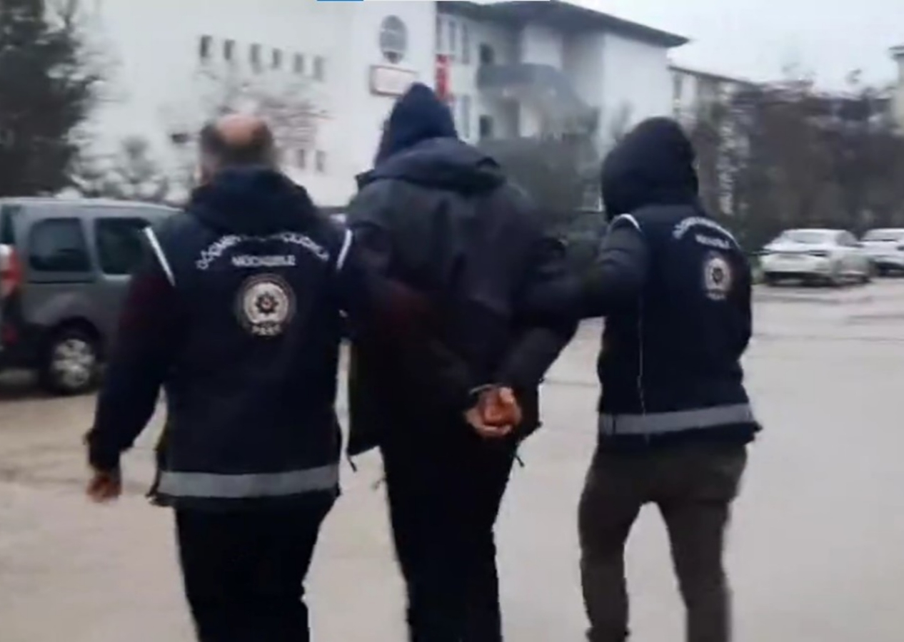 Tunceli'de MAHZEN-20 Operasyonu! Bakan Yerlikaya duyurdu: Elebaşılığını Serdar Alp'in yaptığı organize suç örgütü çökertildi