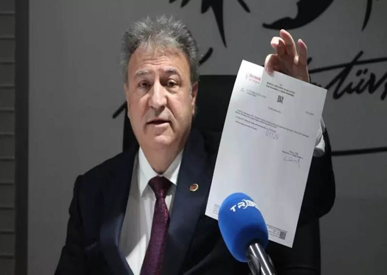 Yerel seçim öncesi CHP Bornova'da ortalık karıştı! Başkan adayı ve mevcut başkan mahkemelik oldu