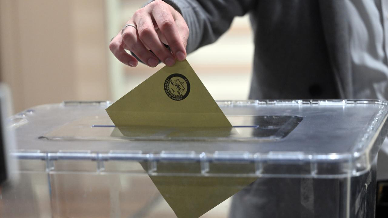 İstanbul Büyükşehir Belediye Başkanı kim oldu 2024? İstanbul Belediye Başkanı hangi partiden?