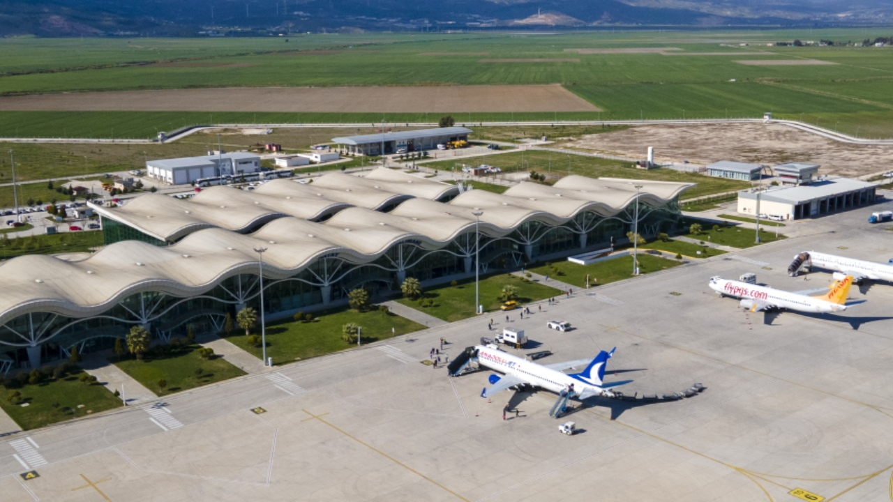 Hatay Havalimanı'nda çift yönlü uçuşlar 29 Mart'ta başlıyor