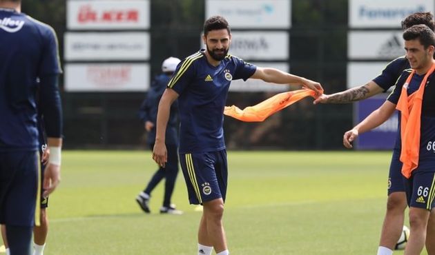 Fenerbahçe'ye Mehmet Ekici müjdesi