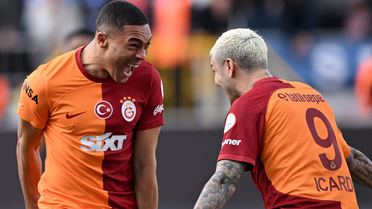Carlos Vinicius: "Umarım Kasımpaşa'ya attığım gol Mitroglou'nun golü gibi şampiyonluk golü olur"