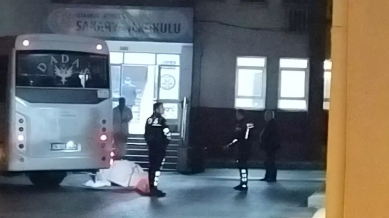 Türkiye sandık başına gidiyor! İstanbul'da oy pusulaları okullara getirildi