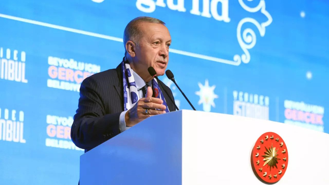 Cumhurbaşkanı Recep Tayyip Erdoğan 'zübük' siyaseti dedi ve duyurdu: Benim halkım Ekrem Efendi'ye fırsat vermeyecektir!