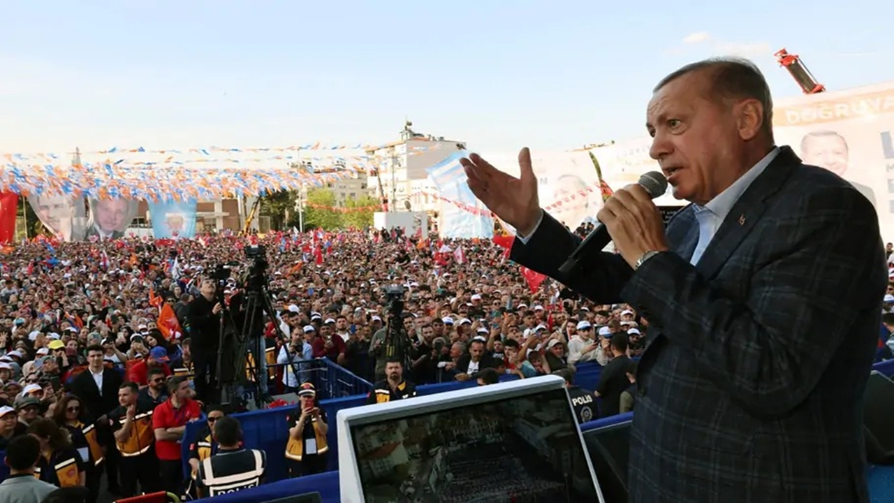 Yerel seçimler yaklaşırken Cumhurbaşkanı Erdoğan son 2 günü İstanbul'un ilçelerine ayırdı