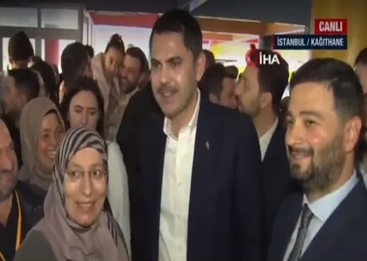 Cumhur İttifakı'nın İBB Başkan adayı Murat Kurum, Kağıthane İmece İlkokulu'nda oyunu kullandı