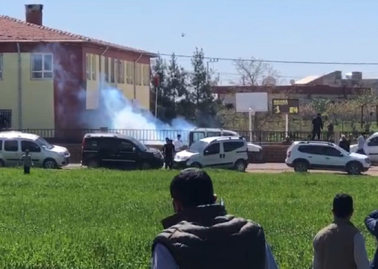 Mardin Artuklu'da muhtarlık seçimi olaylı geçti! Çıkan kavgaya jandarma müdahale etti!