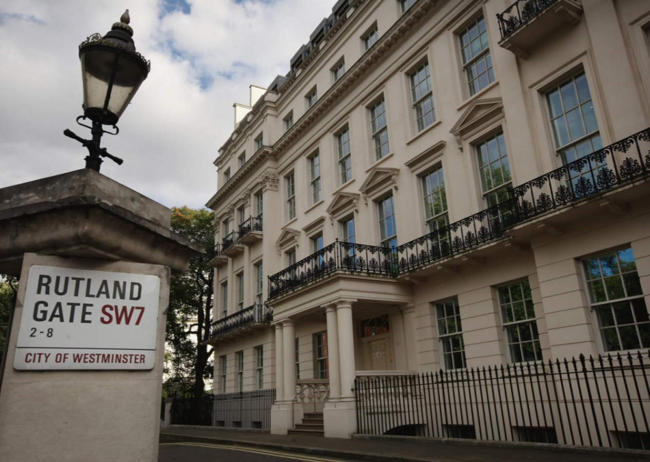 “Küçük esnaf nefes aldı!” dedi, E-ticaret’ten kazandığı parayla Londra’nın en pahalı malikanesini satın aldı