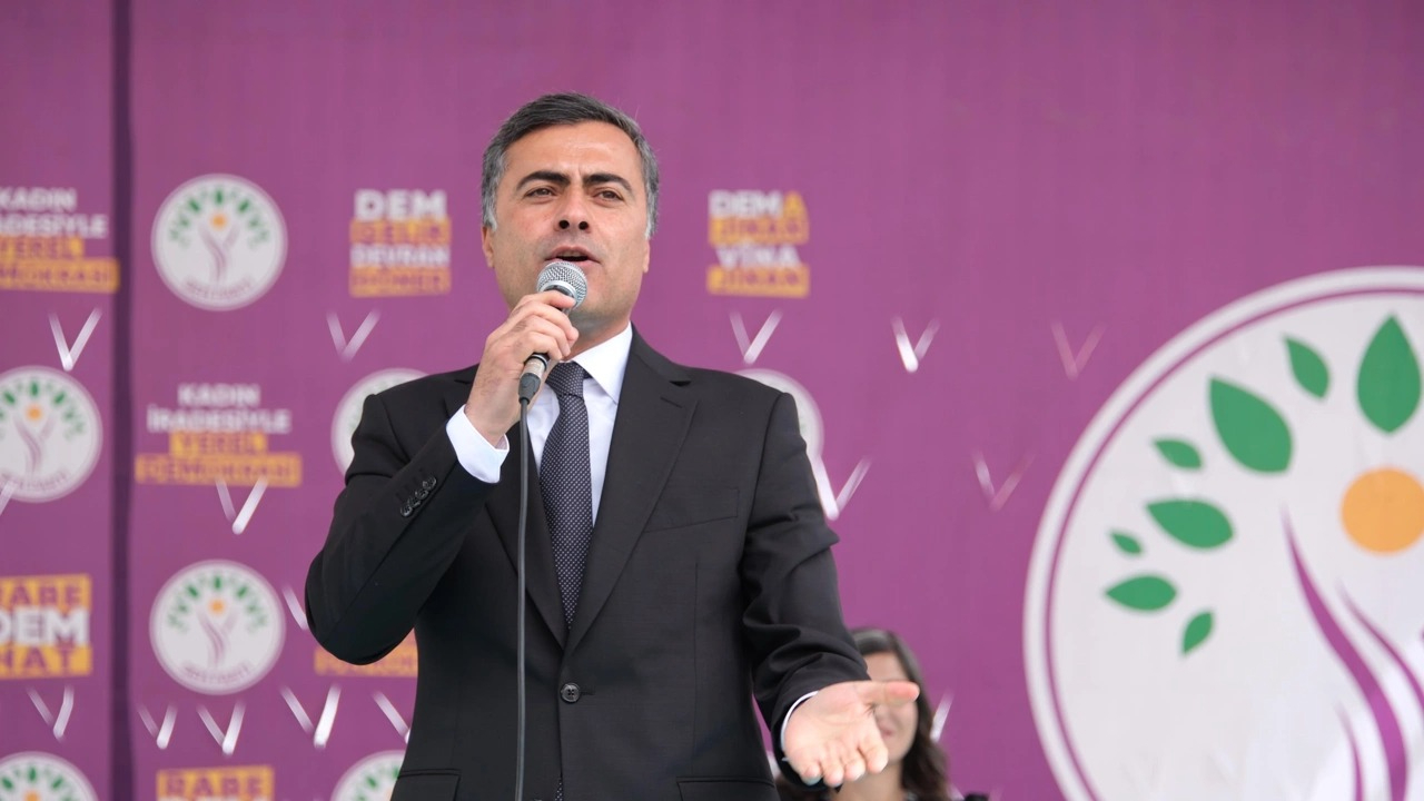 Van’da “PKK sizi tükürüğü ile boğar” sözü başkanlıktan etti