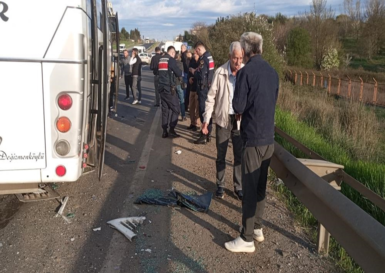 Tekirdağ'da İşçi servisi askeri personel taşıyan servise çarptı! Yaralılar var