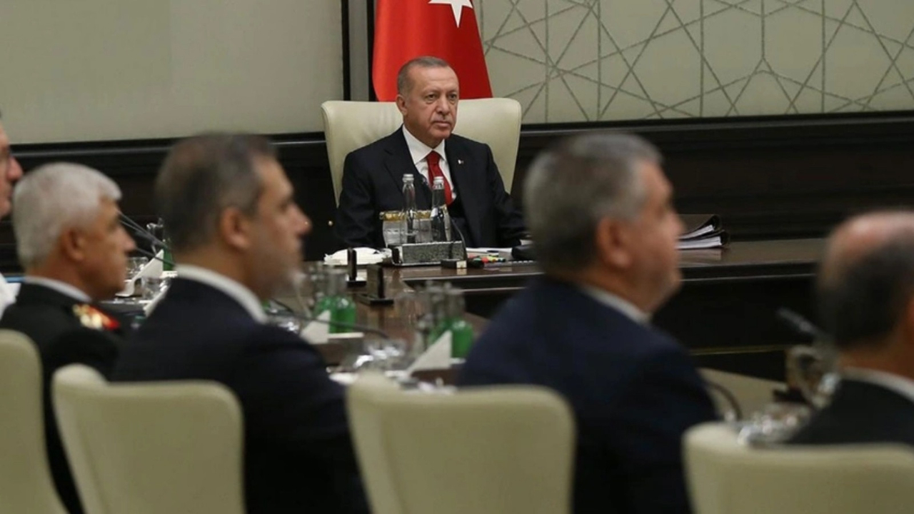 MGK, iki aylık aranın ardından bugün Beştepe'de toplandı! En önemli gündem terörle mücadele operasyonları!