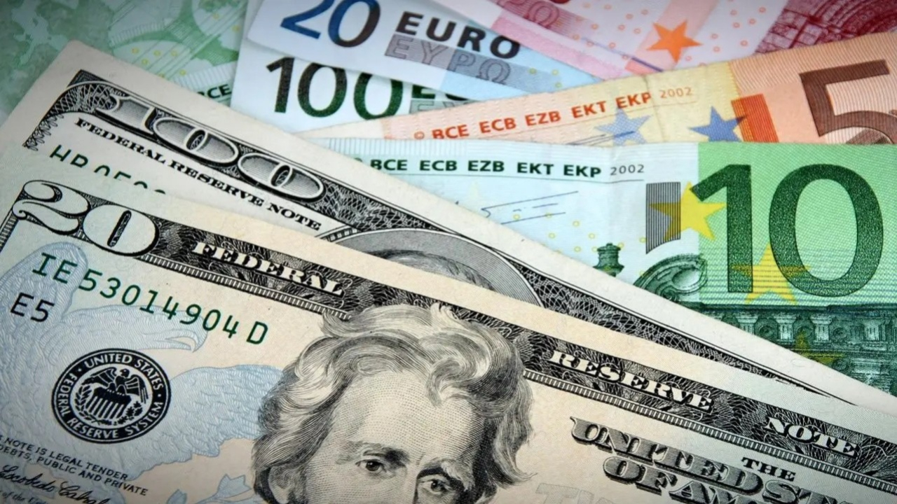 Dolar kritik eşiğin altına indi! İşte 4 Nisan 2024 güncel döviz kurları