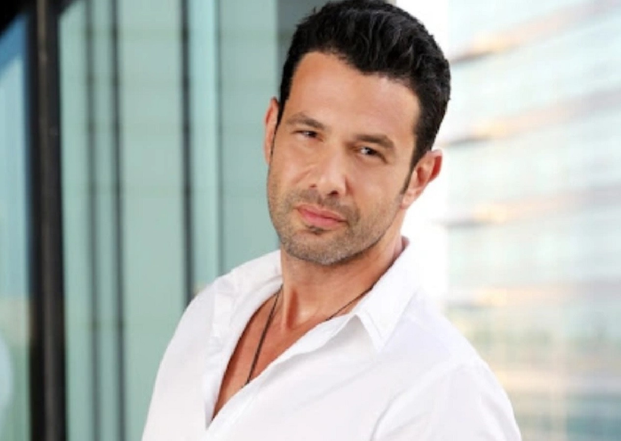 Keremcem'den yıllar önceki karelerine yorum yağdı! Eski dizisini izleyince "Bana ‘Hâlâ yakışıklısın’ falan demek züğürt tesellisidir"