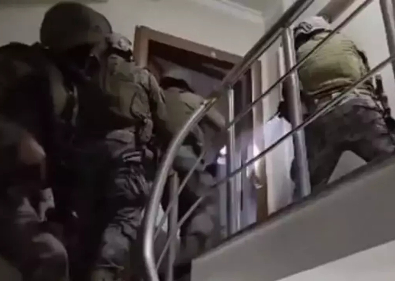 İstanbul’da Santa Maria Kilisesi'ndeki saldırının faillerine operasyon! Bakan Yerlikaya duyurdu...