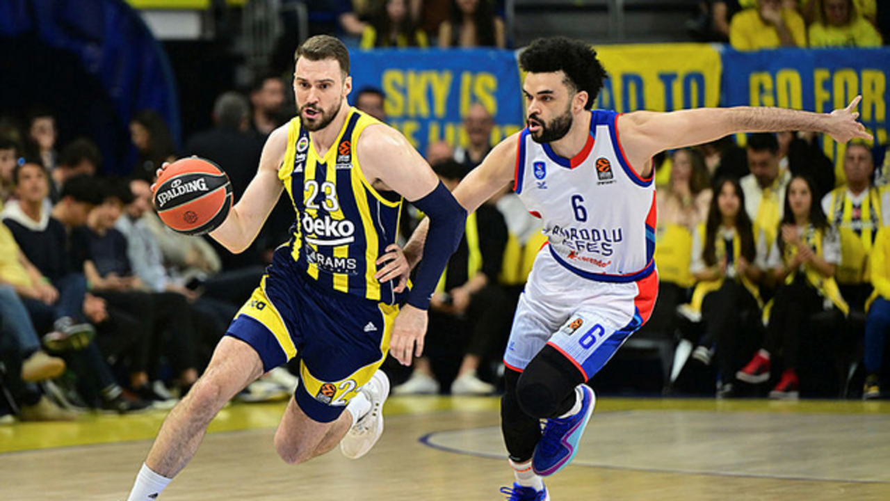 Fenerbahçe Beko 80 - 82 Anadolu Efes | Maçın özeti