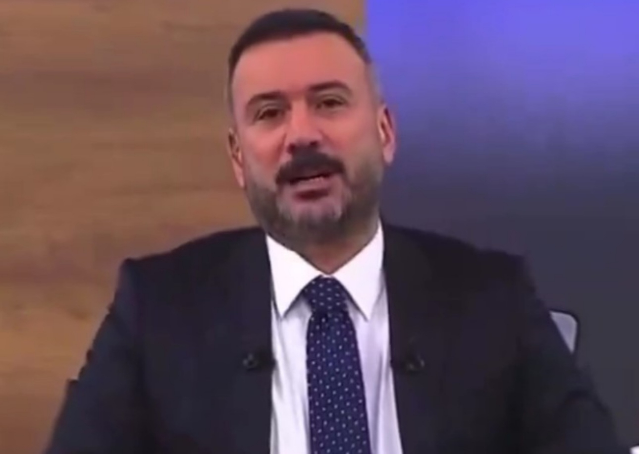 Rasim Ozan Kütahyalı ile Ahmet Çakar birbirine girmişti! Beyaz Futbol'da programı erken bitiren Ertem Şener'den açıklama
