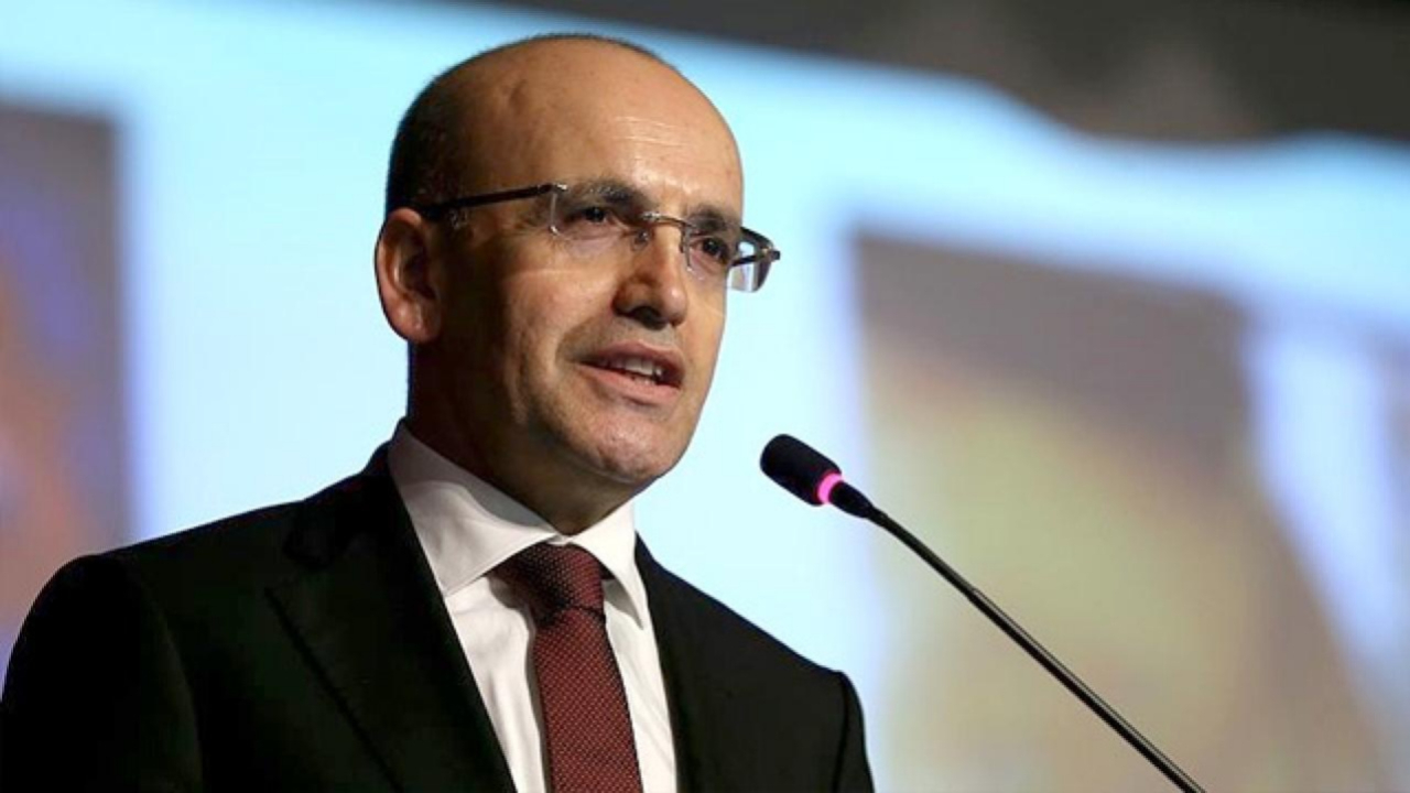 Bakan Şimşek'ten vergi denetiminde yapay zeka açıklaması