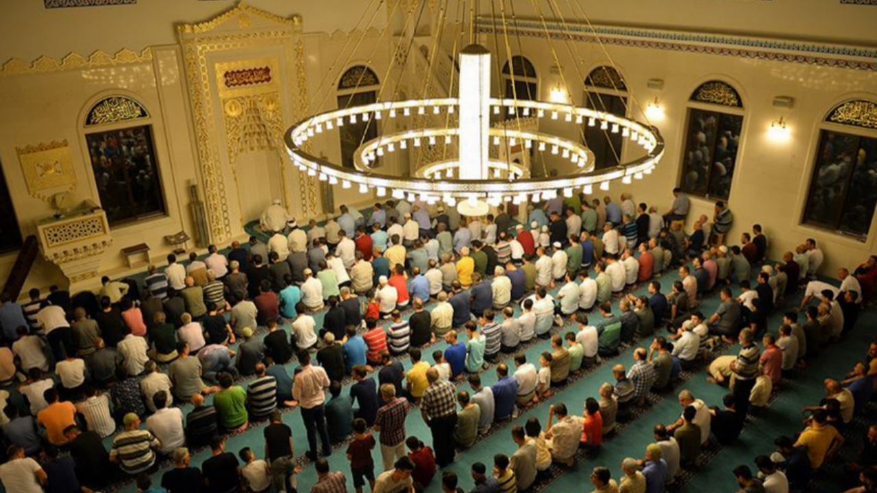 Ankara'da bayram namazı saat kaçta kılınacak 2024! İşte Ankara Ramazan Bayramı namaz saati...