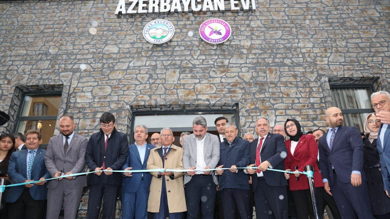 Dostluk ve kardeşliğin simgesi Şuşa Azerbaycan Evi hizmete girdi