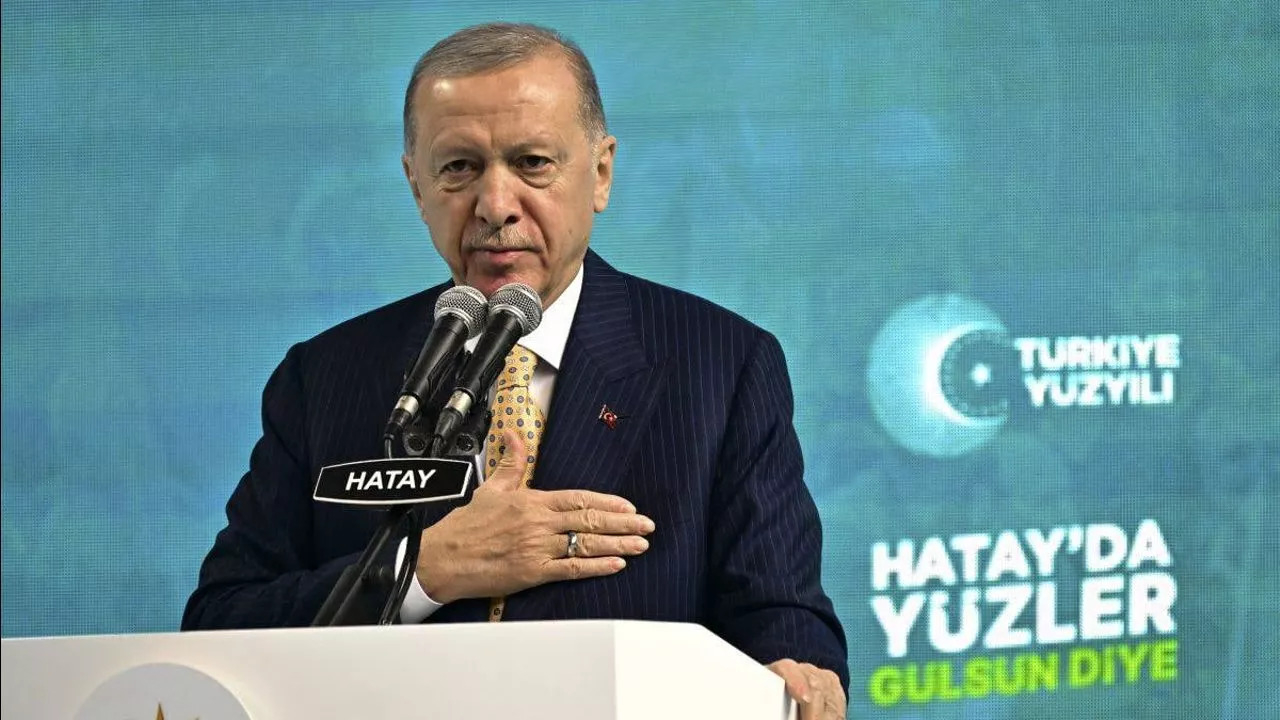 Cumhurbaşkanı Recep Tayyip Erdoğan YSK'nın kararının ardından Hataylılara seslendi: Hizmetlerimizi artıracağız!