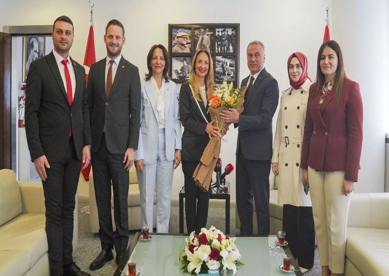 AK Parti ve CHP'den İsrail'e ihracat kısıtlamasına destek mesajları