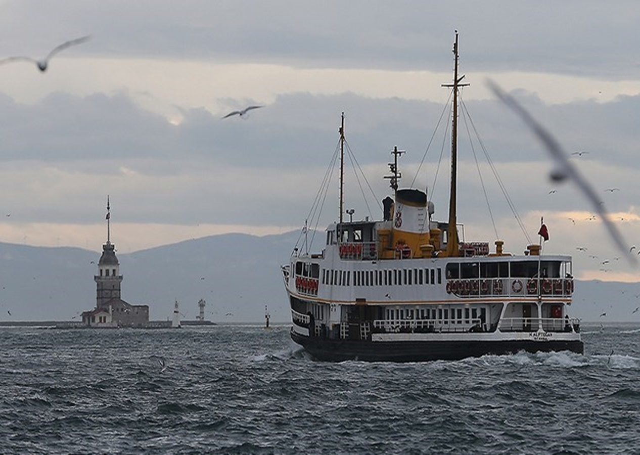 İstanbul'da bazı vapur seferleri iptal edildi