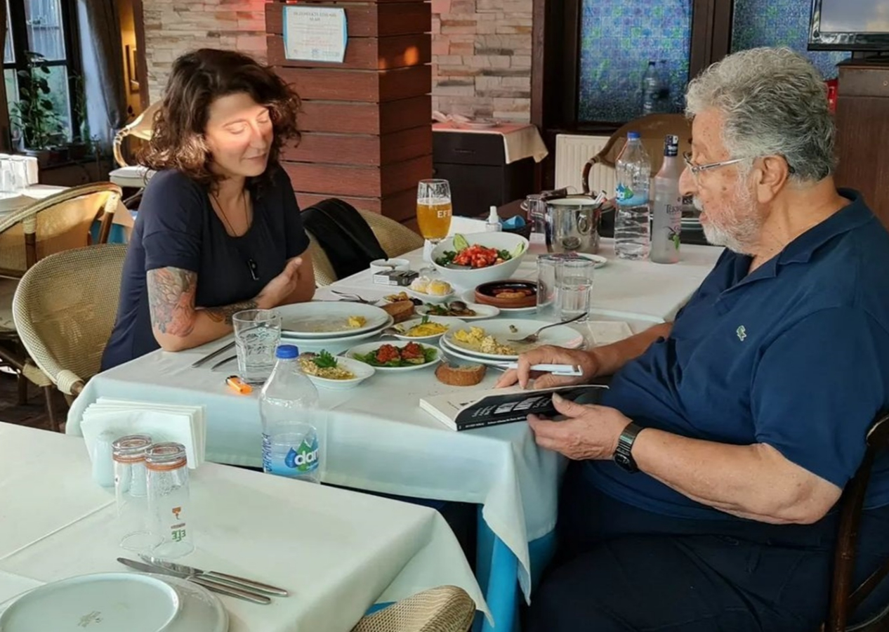 Metin Akpınar'ın kızı Duygu Nebioğlu, annesini bulmak için Müge Anlı'ya seslendi