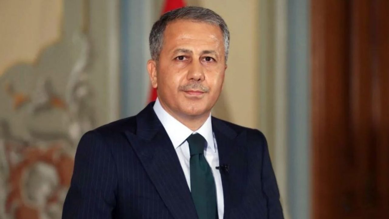 Bakan Yerlikaya: Bayram tatilinde 2 bin 101 düzensiz göçmen yakalandı