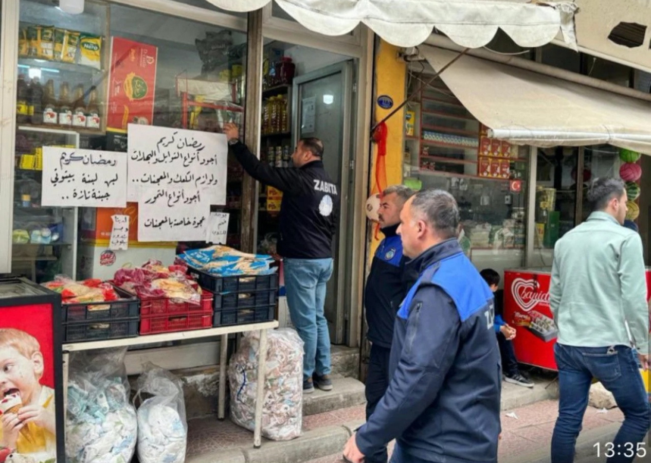 AK Parti'den CHP'ye geçen Kilis Belediyesi'nin ilk icraatı Arapça tabelaların sökülmesi! Sosyal medyada tepki çekti...