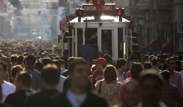 Kadınlar erkeklerden uzun yaşıyor, çünkü...