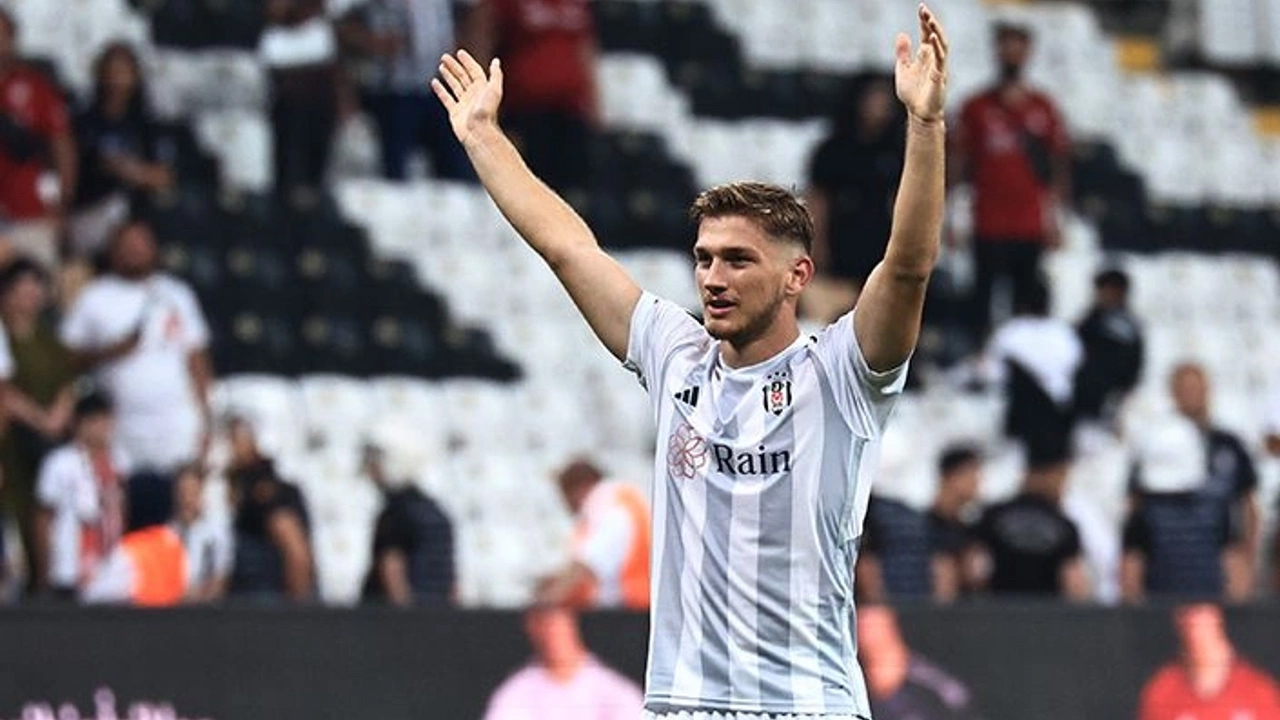 Almanlar Beşiktaş'ın kapısını Semih Kılıçsoy için çaldı! Yapılan teklif belli oldu
