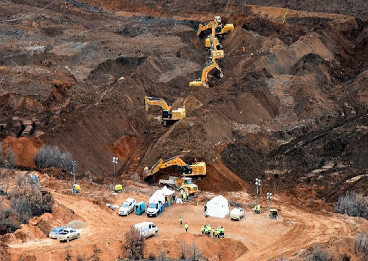 Erzincan İliç'te bir işçinin daha cansız bedenine ulaşıldı