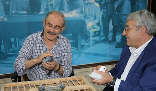 CHP'li başkanlar güvercinle haberleşti!