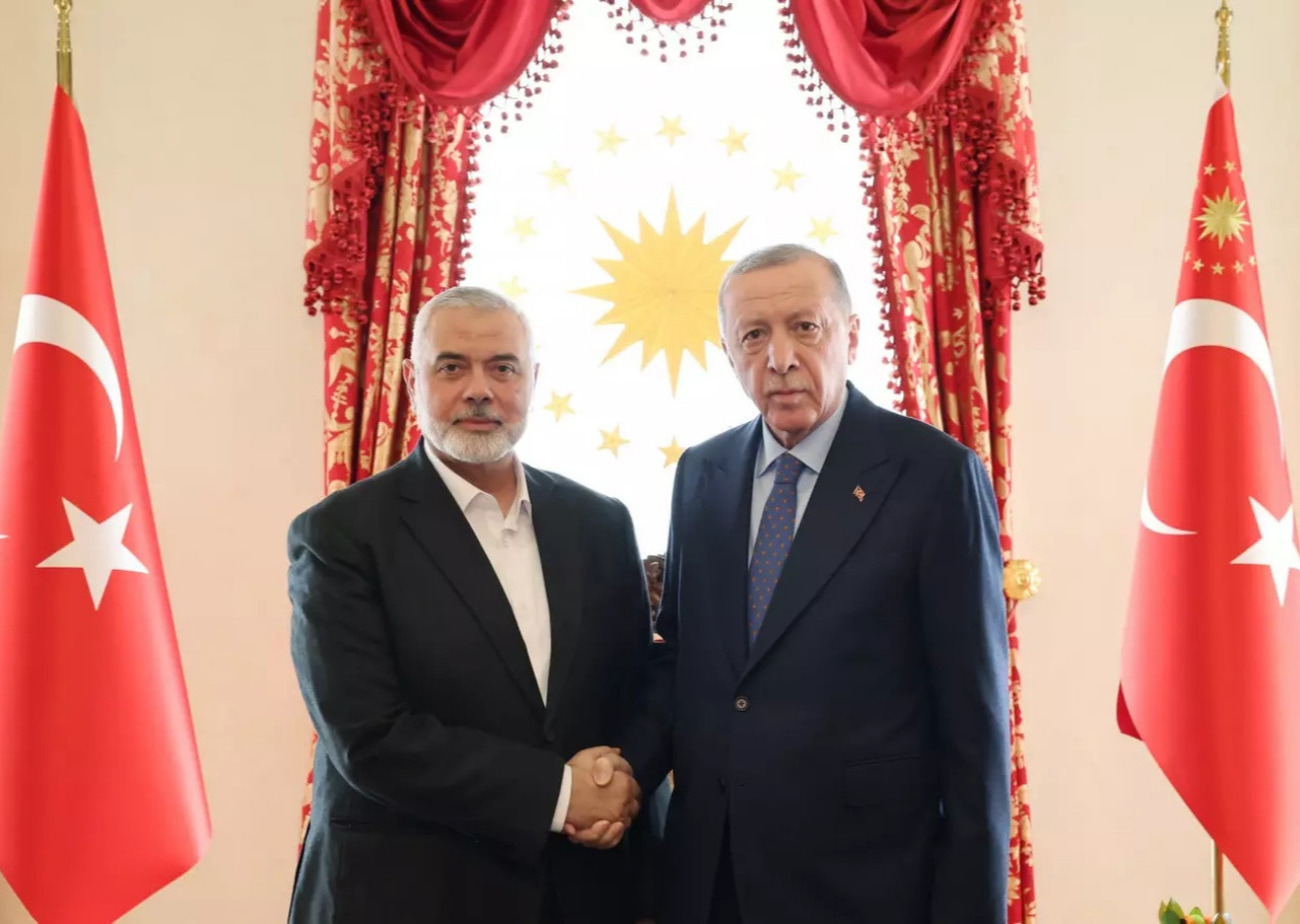 Dolmabahçe'de kritik görüşme... Cumhurbaşkanı Erdoğan, Haniye'yi kabul etti