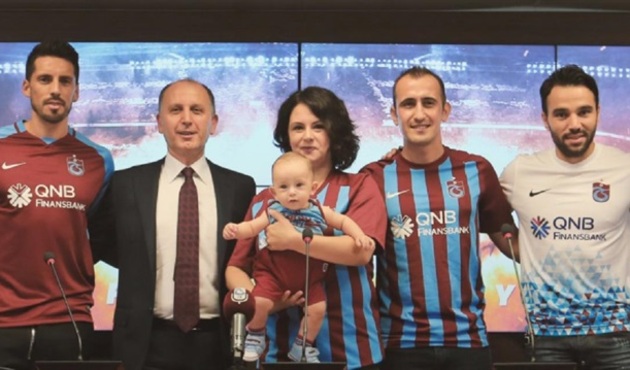 Dünyanın en küçük transferi Trabzonspor'da