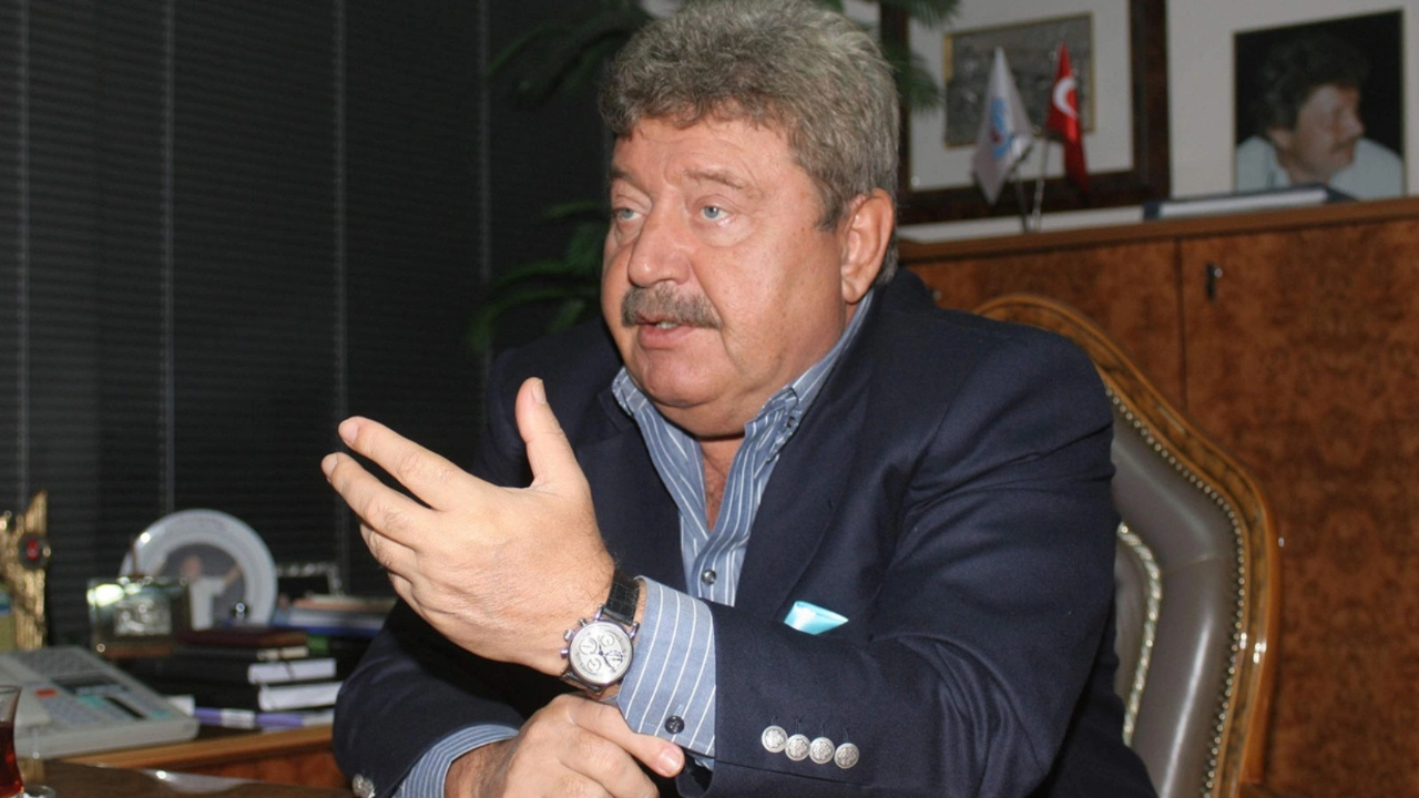 Eski Bakan Mehmet Ali Yılmaz evinde ölü bulundu!