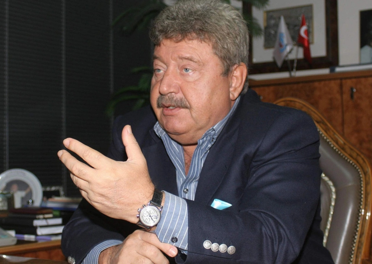Eski Bakan Mehmet Ali Yılmaz evinde ölü bulundu!