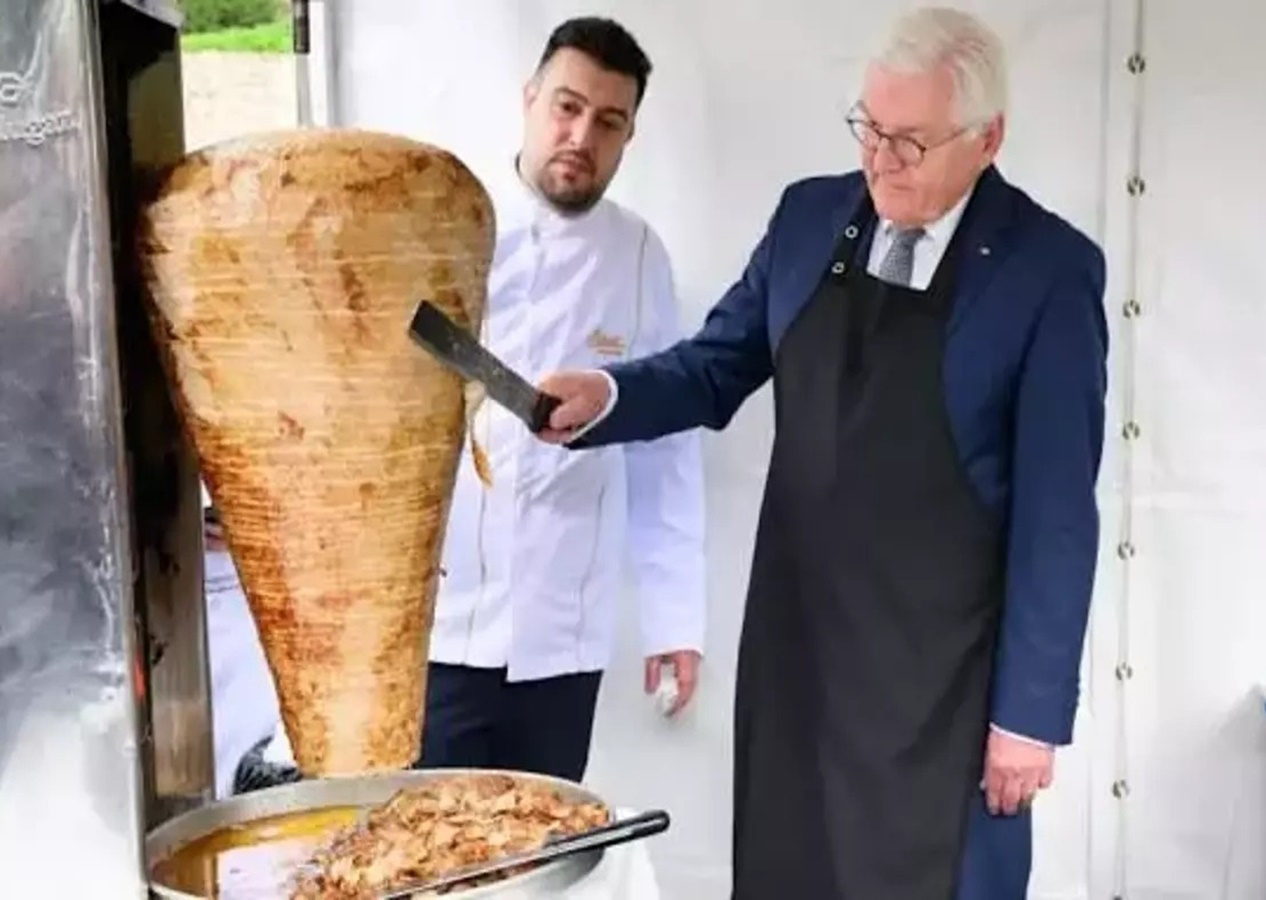 Döner kesen Steinmeier'a eleştiri! "Erdoğan'ın bizi ciddiye almaması normal"