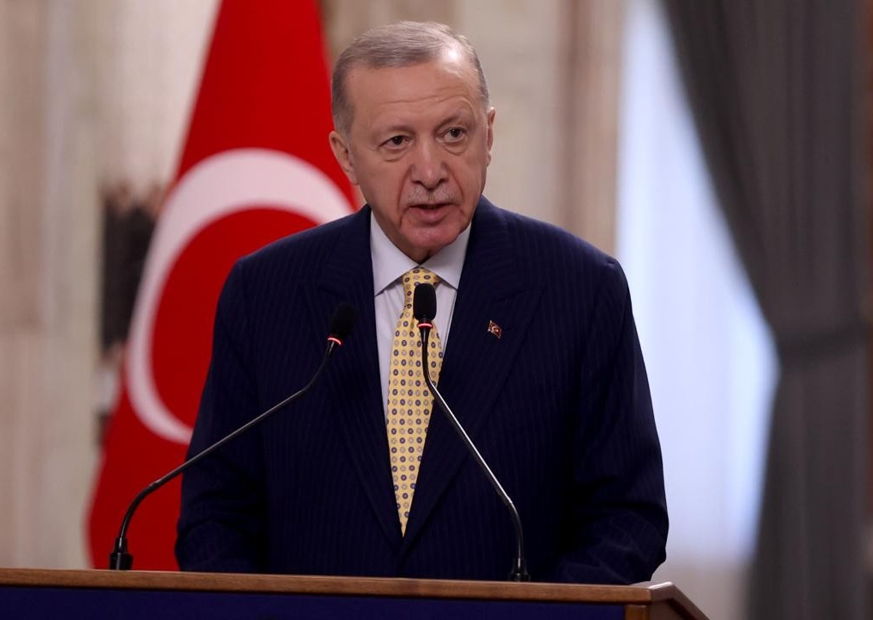 Cumhurbaşkanı Erdoğan, darp edilen öğretmenle görüştü