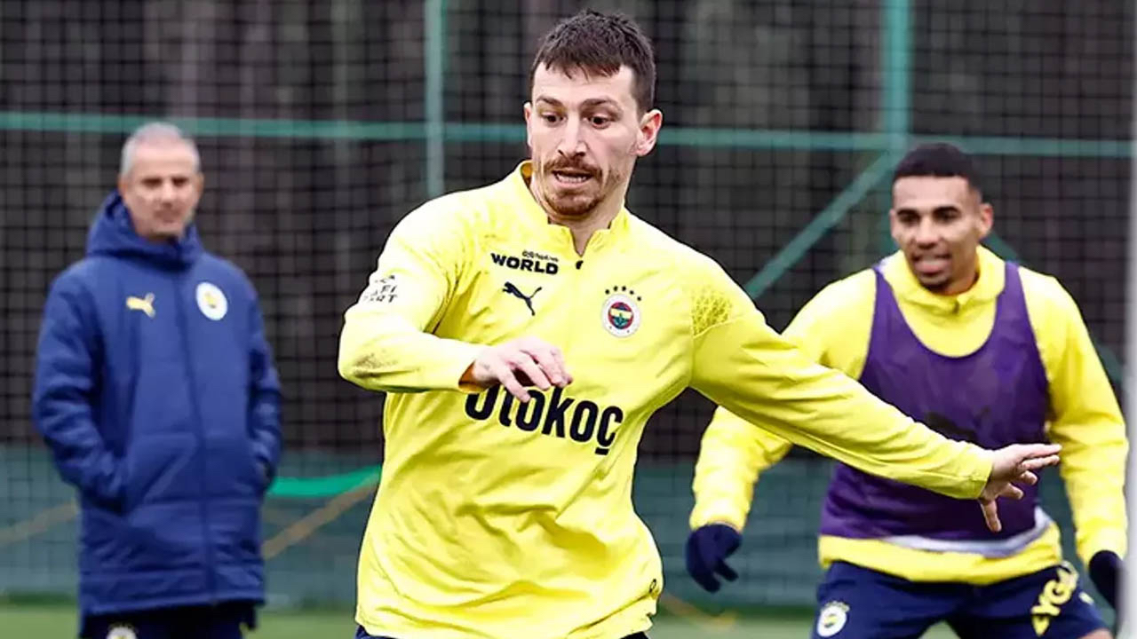 Mert Hakan Yandaş'dan derbi sonrası herkesi şaşkına çeviren paylaşım: "Köpek gibi korkuyorsunuz!"
